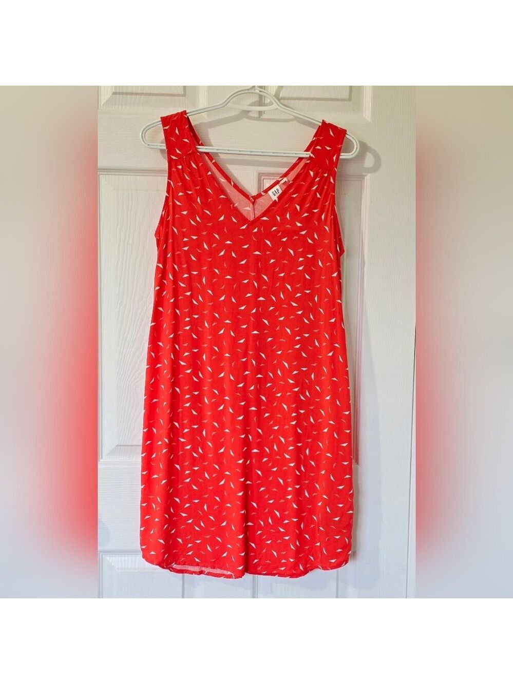 NEW! GAP Women's Sleeveless V-Neck Print Shift Dress Size XS Petite